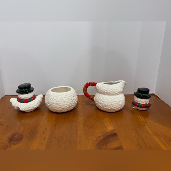 The Cellar Macys vintage dish and cream and sugar dishes snowman 1996 - Picture 10 of 14